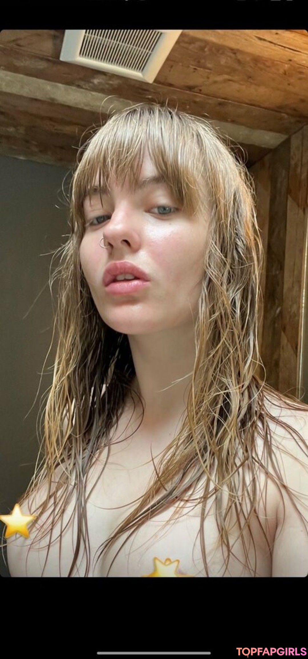 Foto desnuda filtrada de OnlyFans de Victoria De Angelis #4 Foto desnuda filtrada de OnlyFans de Victoria De Angelis #4