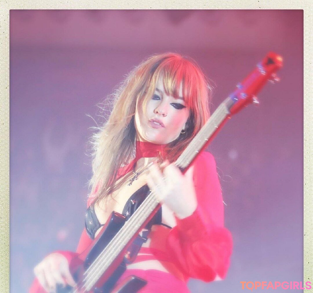 Foto desnuda filtrada de OnlyFans de Victoria De Angelis #437 Foto desnuda filtrada de OnlyFans de Victoria De Angelis #437