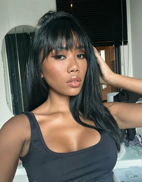 Foto desnuda filtrada de OnlyFans de Sheiziss