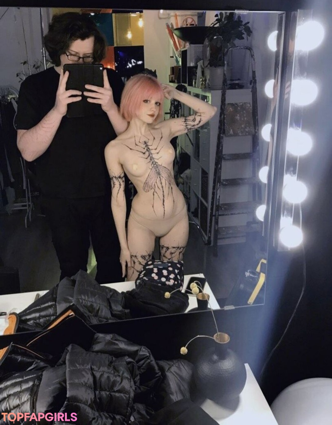 Foto desnuda filtrada de OnlyFans de Tenletters #334 Foto desnuda filtrada de OnlyFans de Tenletters #334