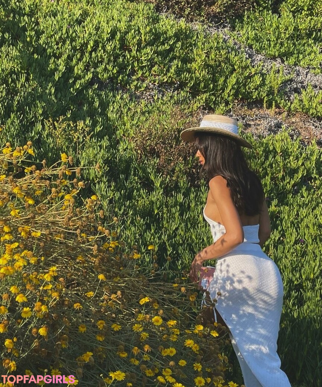 Foto desnuda filtrada de OnlyFans de Yovanna Ventura #389 Foto desnuda filtrada de OnlyFans de Yovanna Ventura #389