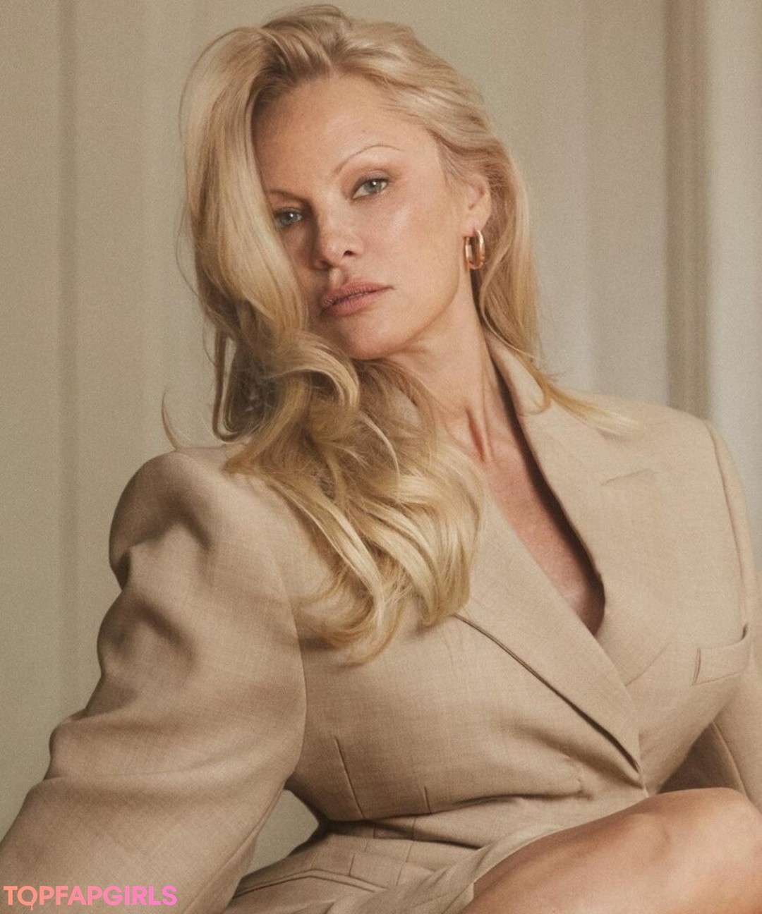 Foto desnuda filtrada de OnlyFans de Pamela Anderson #388 Foto desnuda filtrada de OnlyFans de Pamela Anderson #388