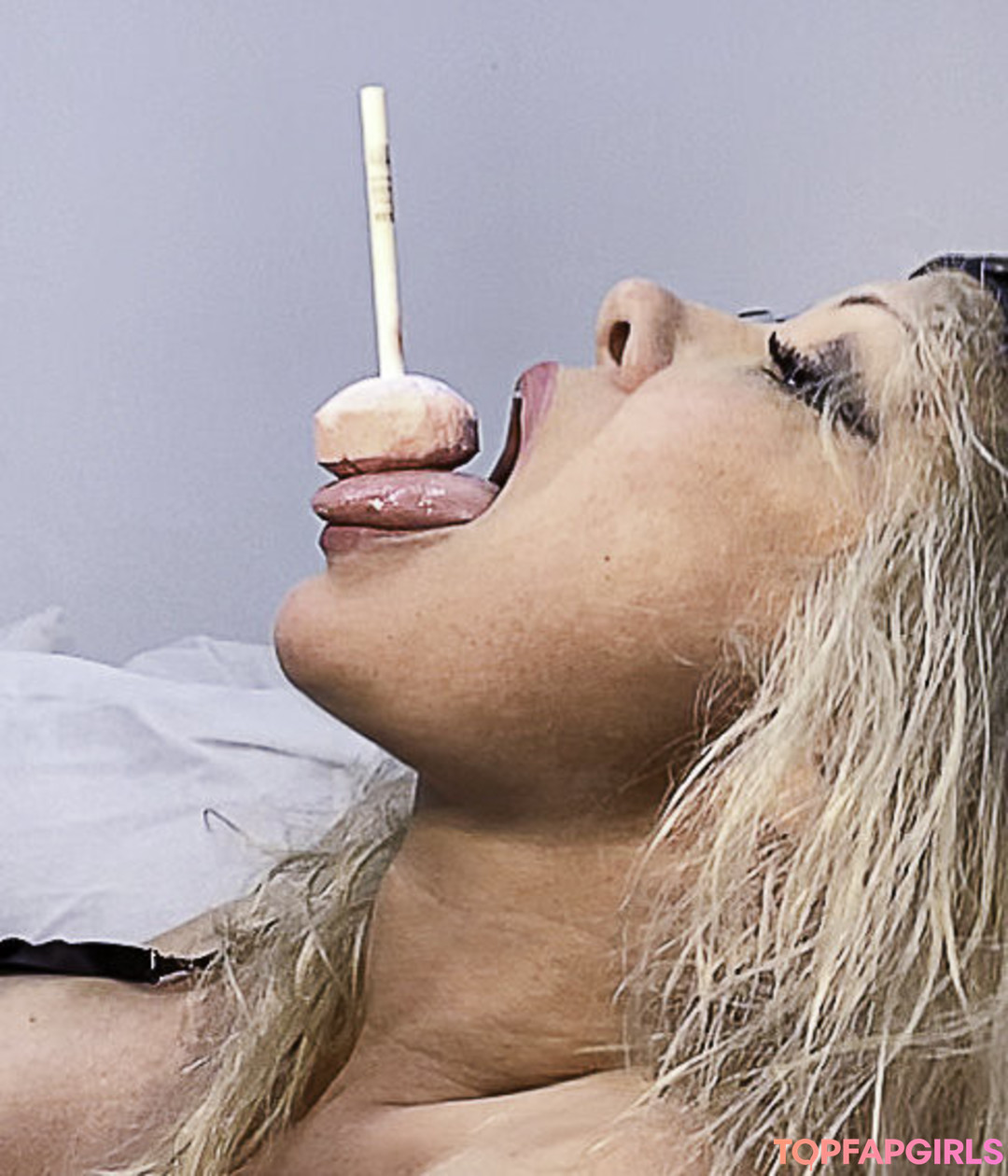 Foto desnuda filtrada de OnlyFans de Pamela Anderson #43 Foto desnuda filtrada de OnlyFans de Pamela Anderson #43