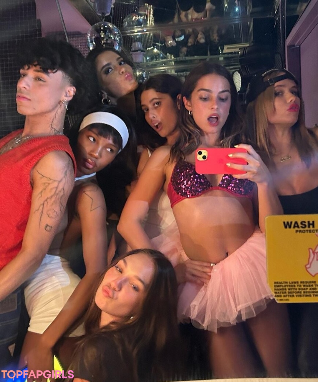 Foto desnuda filtrada de OnlyFans de Maddie Ziegler #885 Foto desnuda filtrada de OnlyFans de Maddie Ziegler #885