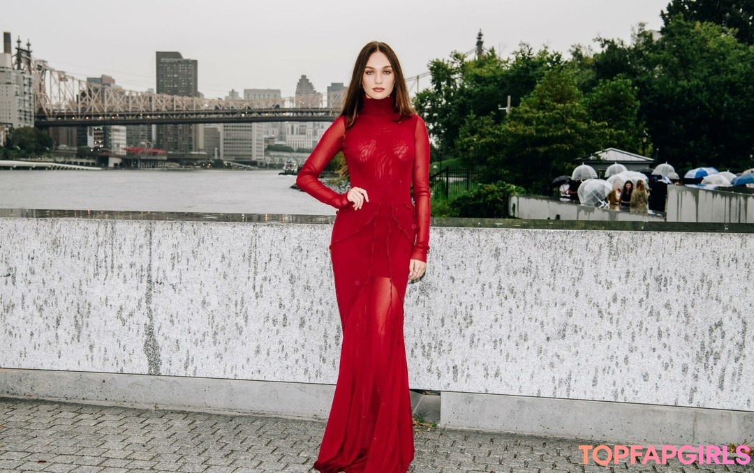 Foto desnuda filtrada de OnlyFans de Maddie Ziegler #906 Foto desnuda filtrada de OnlyFans de Maddie Ziegler #906