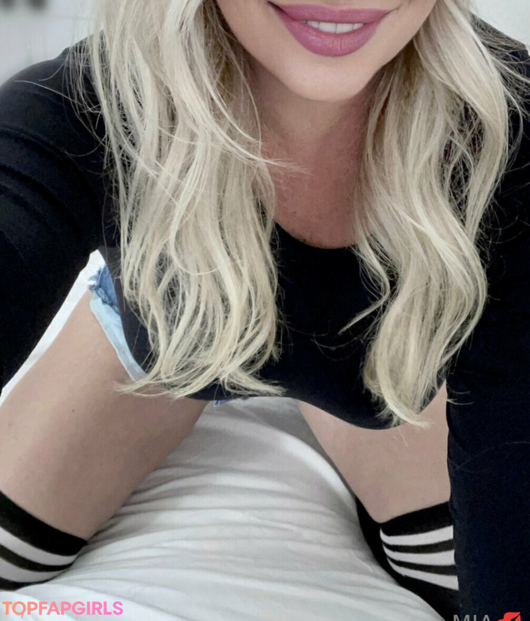 Foto desnuda filtrada de OnlyFans de Miamartin1 #609 Foto desnuda filtrada de OnlyFans de Miamartin1 #609