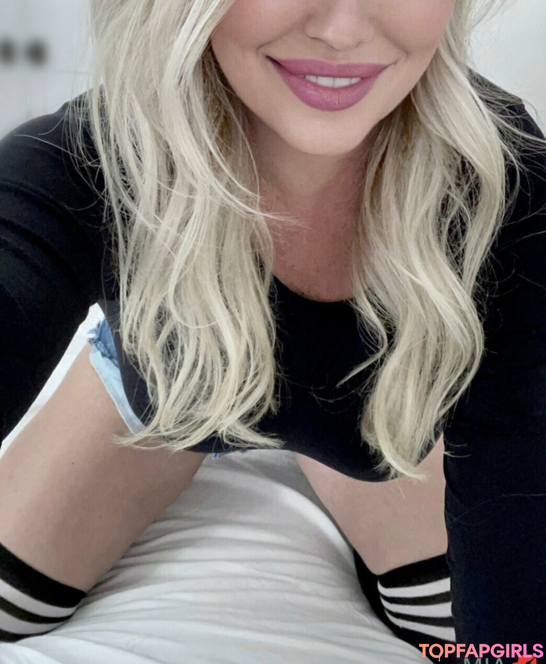 Foto desnuda filtrada de OnlyFans de Miamartin1 #781 Foto desnuda filtrada de OnlyFans de Miamartin1 #781