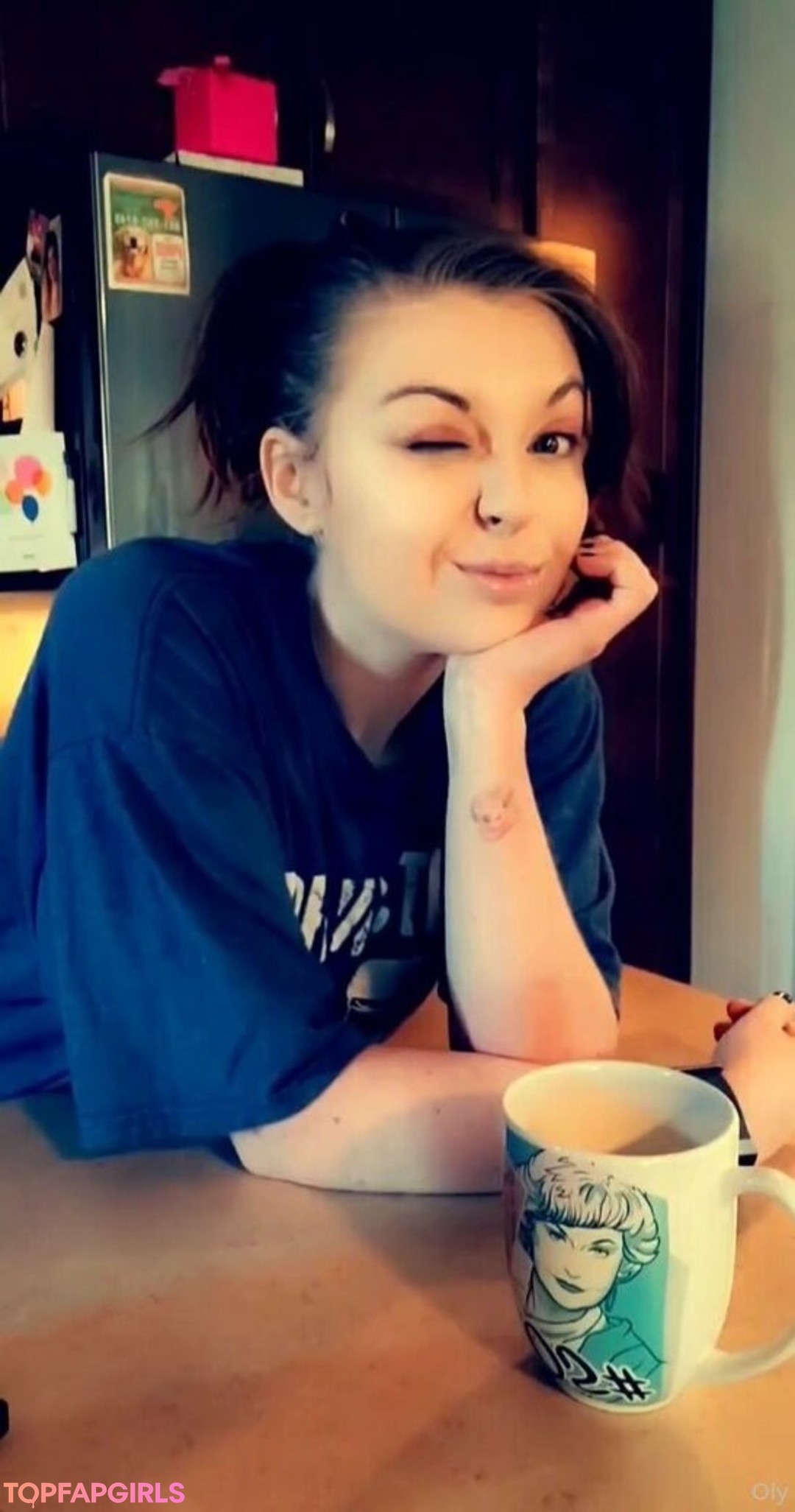 Foto desnuda filtrada de OnlyFans de Youcancallmeoly #118 Foto desnuda filtrada de OnlyFans de Youcancallmeoly #118