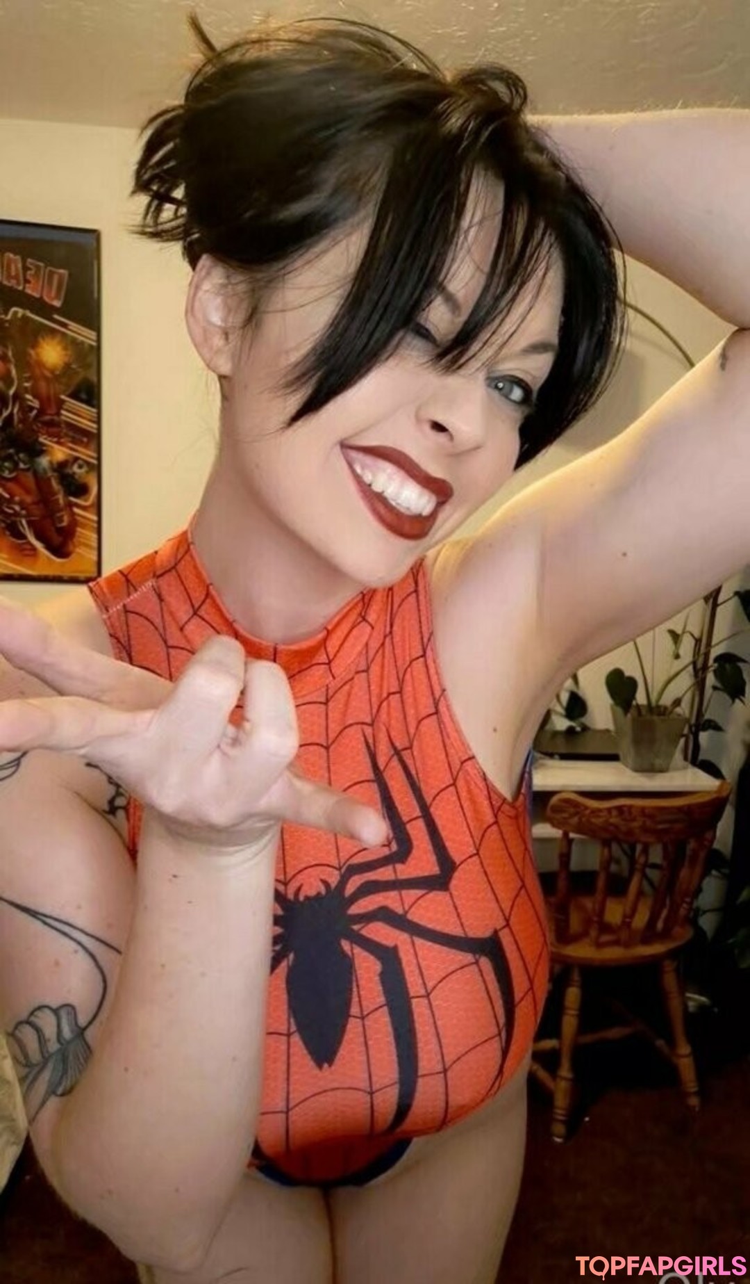 Foto desnuda filtrada de OnlyFans de Youcancallmeoly #205 Foto desnuda filtrada de OnlyFans de Youcancallmeoly #205