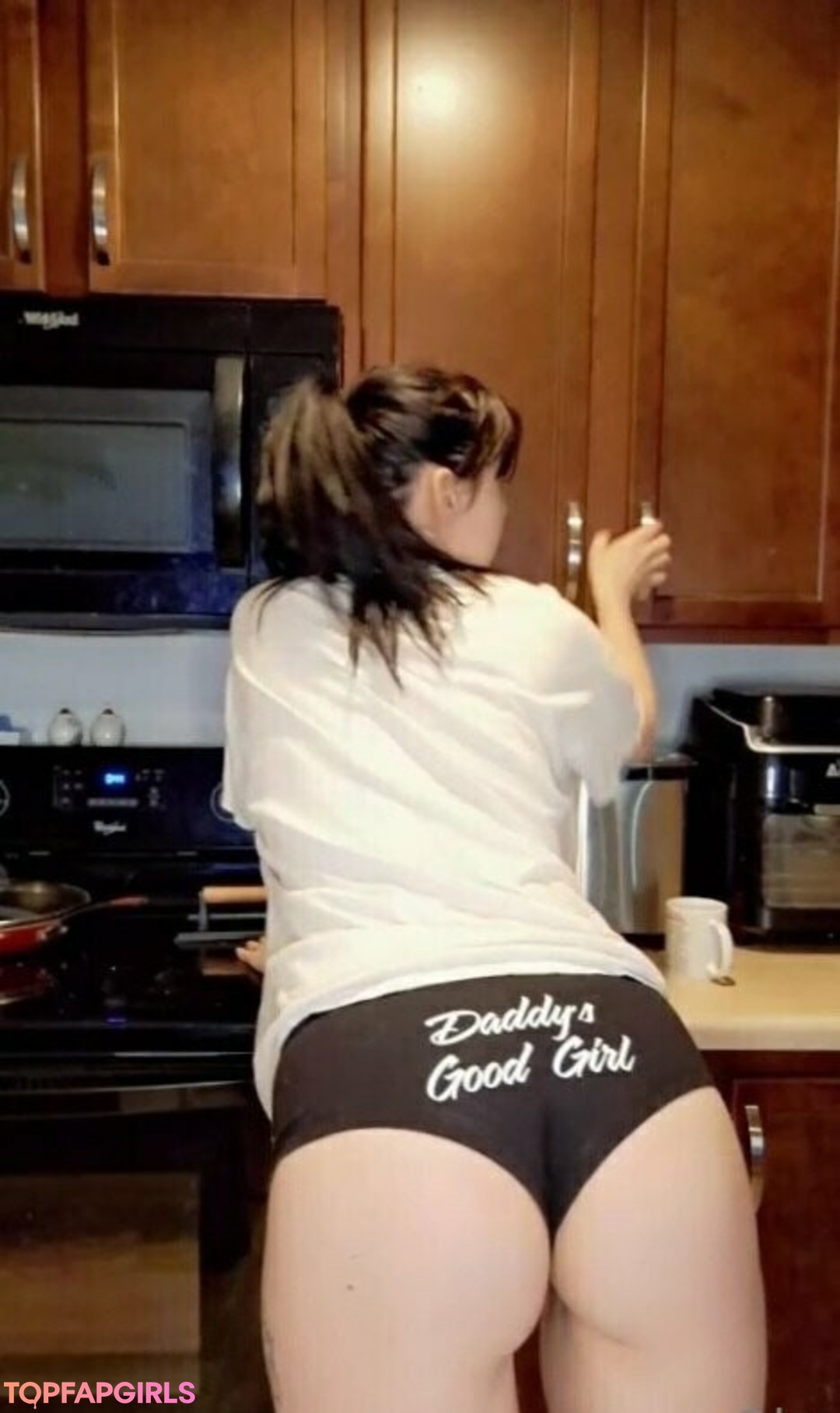 Foto desnuda filtrada de OnlyFans de Youcancallmeoly #32 Foto desnuda filtrada de OnlyFans de Youcancallmeoly #32