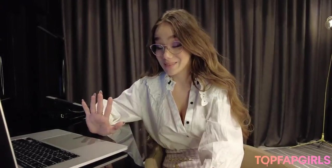 Foto desnuda filtrada de OnlyFans de Seltin Sweety #103 Foto desnuda filtrada de OnlyFans de Seltin Sweety #103