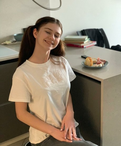 Foto desnuda filtrada de OnlyFans de Hdsonki