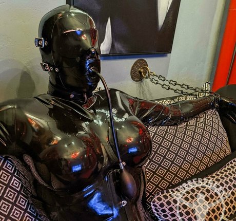 Rubberfreak