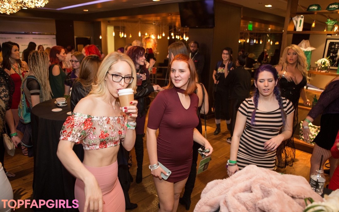 Foto desnuda filtrada de OnlyFans de Gingerbanks1 #70 Foto desnuda filtrada de OnlyFans de Gingerbanks1 #70