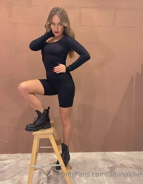 Foto desnuda filtrada de OnlyFans de Albinalove