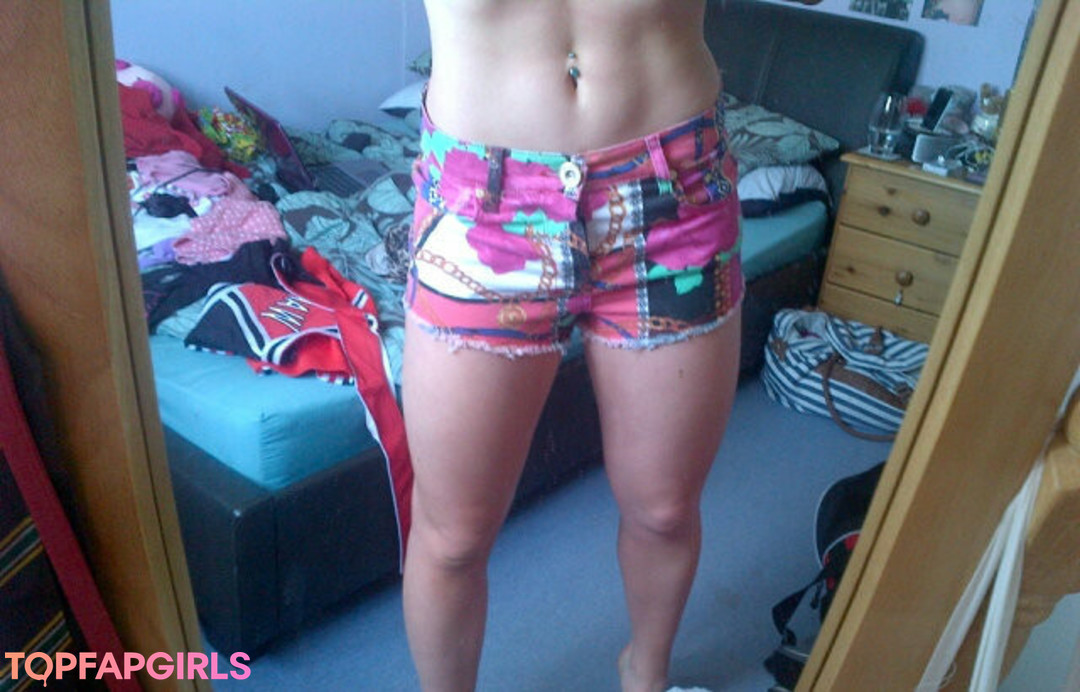 Foto desnuda filtrada de OnlyFans de Katy Yardley #128 Foto desnuda filtrada de OnlyFans de Katy Yardley #128