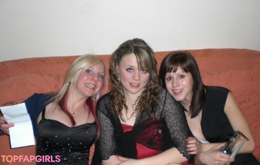 Foto desnuda filtrada de OnlyFans de Katy Yardley #14 Foto desnuda filtrada de OnlyFans de Katy Yardley #14