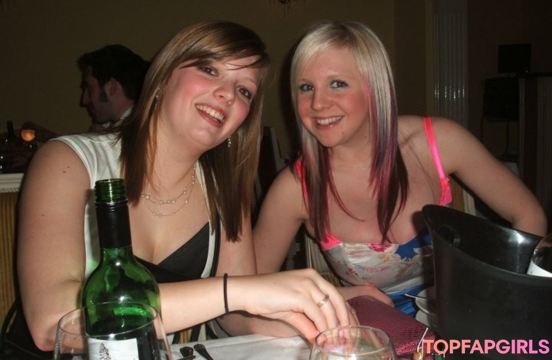 Foto desnuda filtrada de OnlyFans de Katy Yardley #52 Foto desnuda filtrada de OnlyFans de Katy Yardley #52