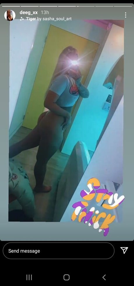 Foto desnuda filtrada de OnlyFans de Deniiicexx