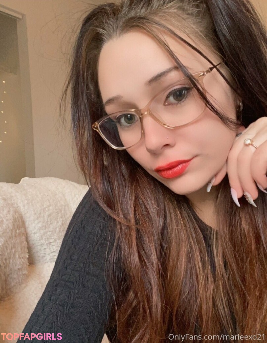 Foto desnuda filtrada de OnlyFans de Marieexo21 #15 Foto desnuda filtrada de OnlyFans de Marieexo21 #15