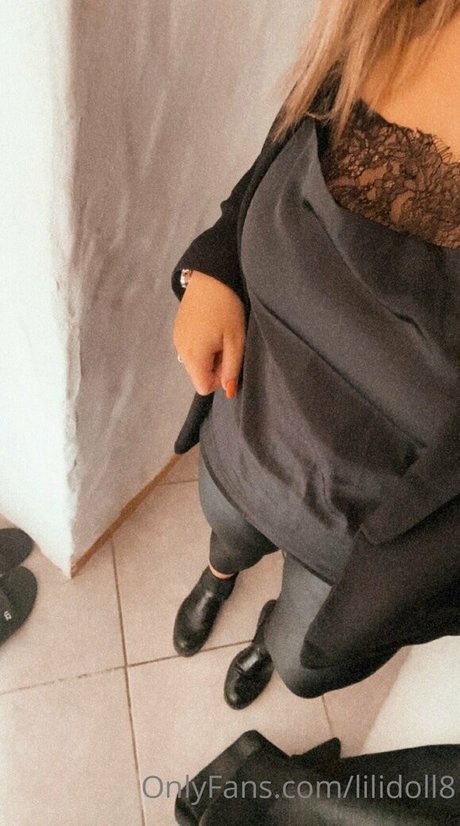 Foto desnuda filtrada de OnlyFans de Lilidoll8