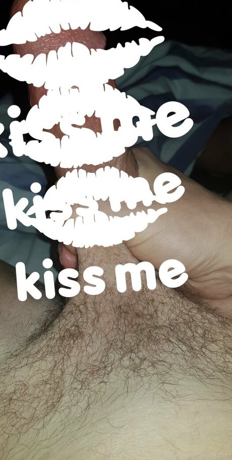 Foto desnuda filtrada de OnlyFans de Zedldn