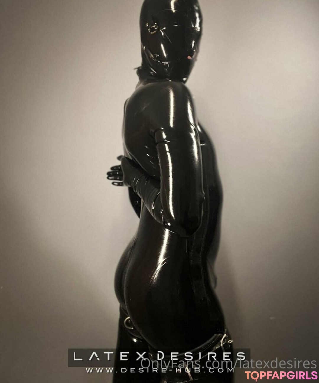 Foto desnuda filtrada de OnlyFans de Latexdesires #254 Foto desnuda filtrada de OnlyFans de Latexdesires #254