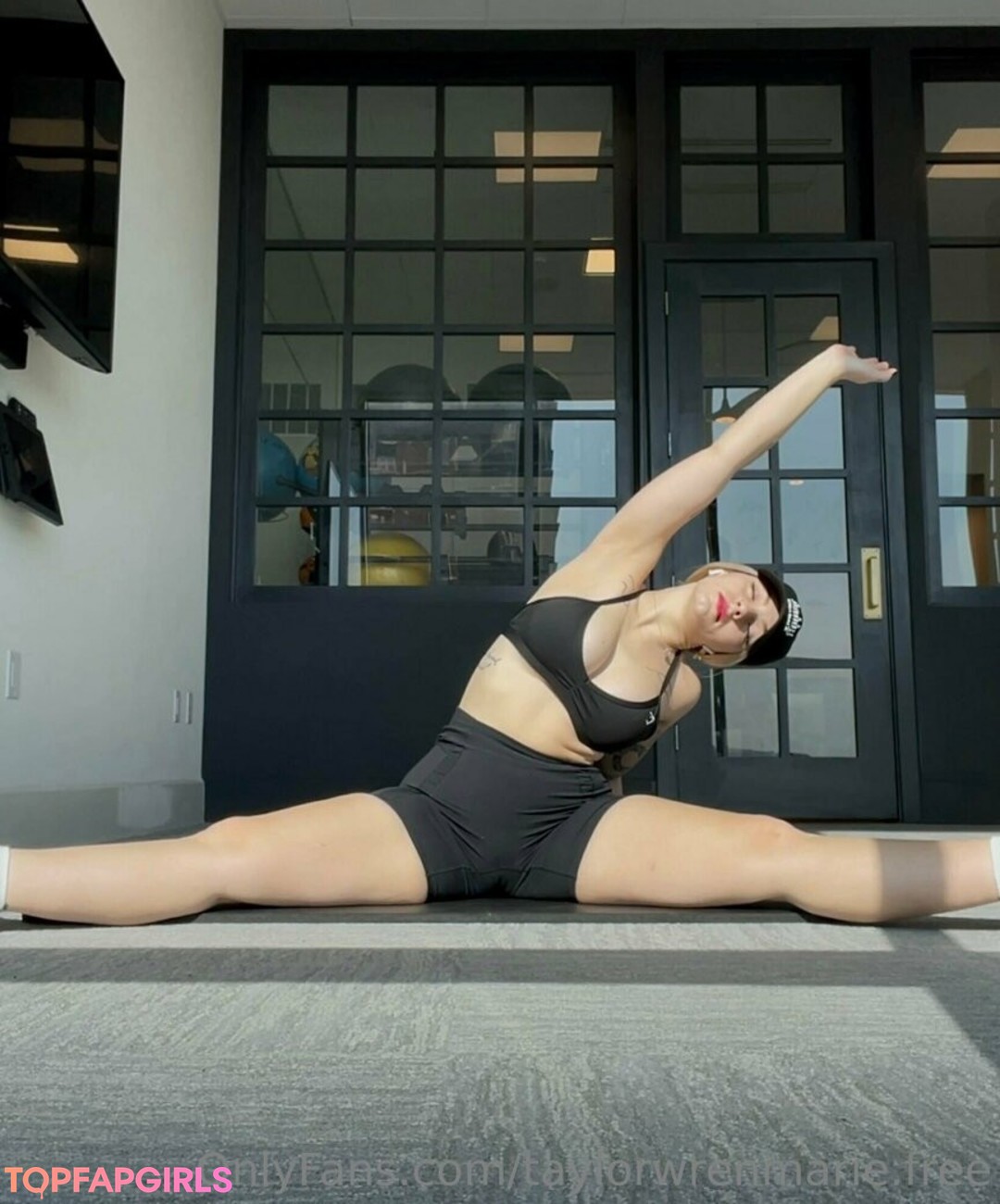 Foto desnuda filtrada de OnlyFans de Taylorwrenmariefree #17 Foto desnuda filtrada de OnlyFans de Taylorwrenmariefree #17