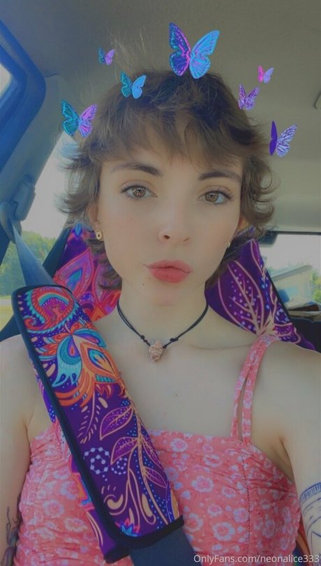 Neonalice333