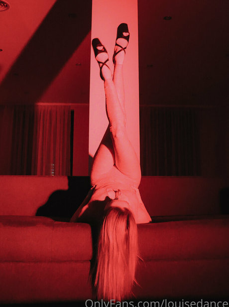 Foto desnuda filtrada de OnlyFans de Louisedance