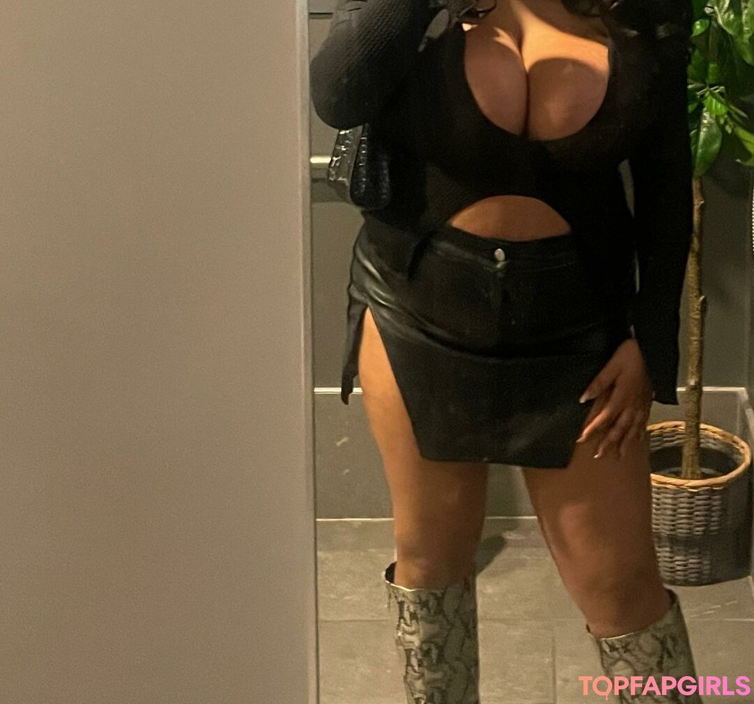 Foto desnuda filtrada de OnlyFans de Gabrielle Logan #151 Foto desnuda filtrada de OnlyFans de Gabrielle Logan #151