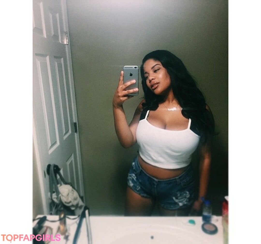 Foto desnuda filtrada de OnlyFans de Gabrielle Logan #60 Foto desnuda filtrada de OnlyFans de Gabrielle Logan #60