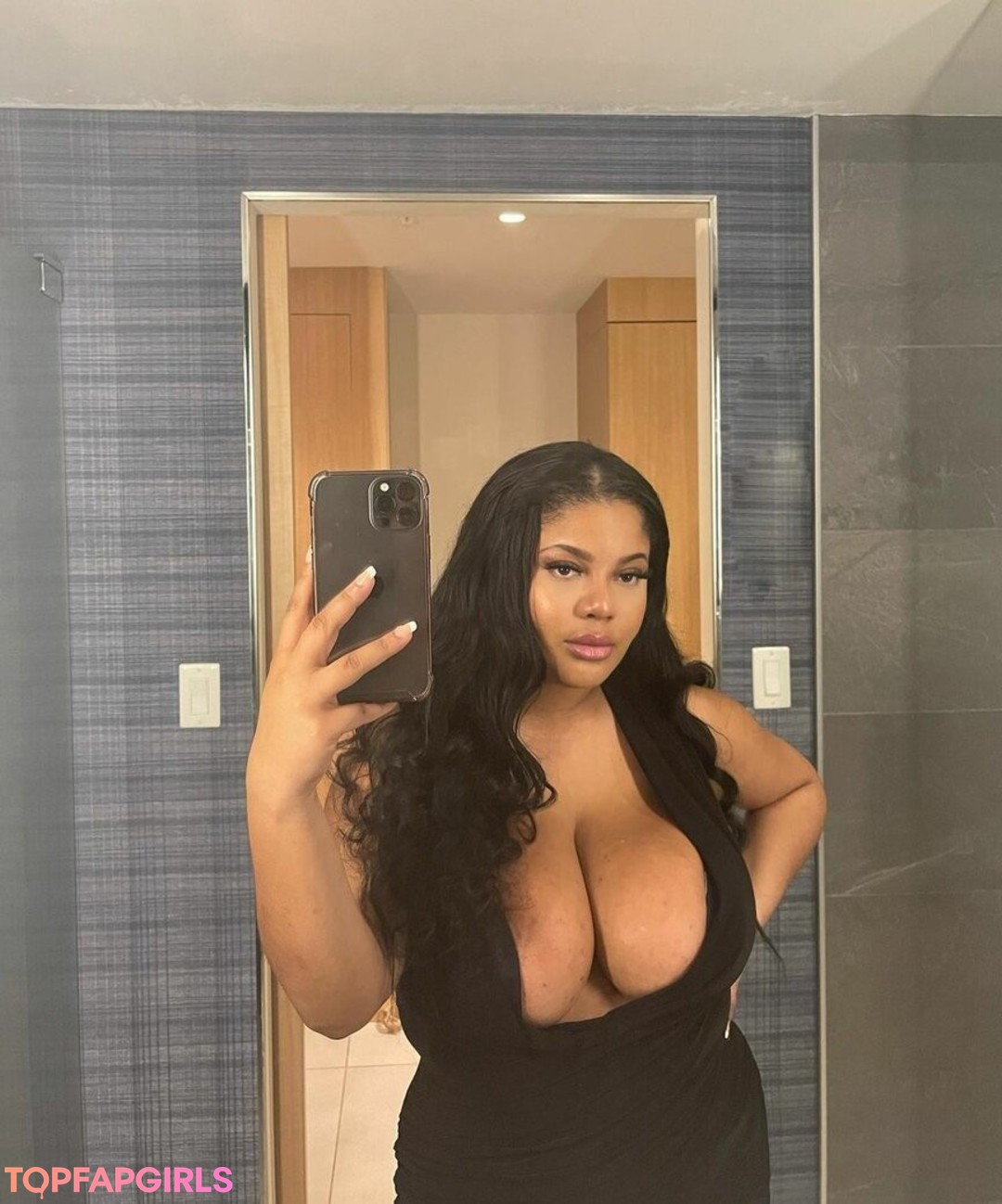 Foto desnuda filtrada de OnlyFans de Gabrielle Logan #81 Foto desnuda filtrada de OnlyFans de Gabrielle Logan #81