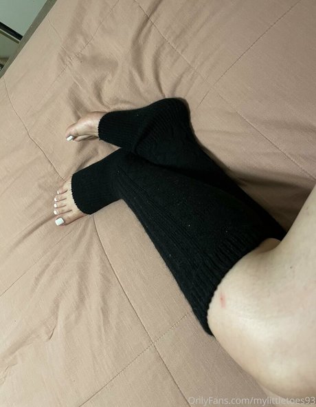 Foto desnuda filtrada de OnlyFans de Mylittletoes93