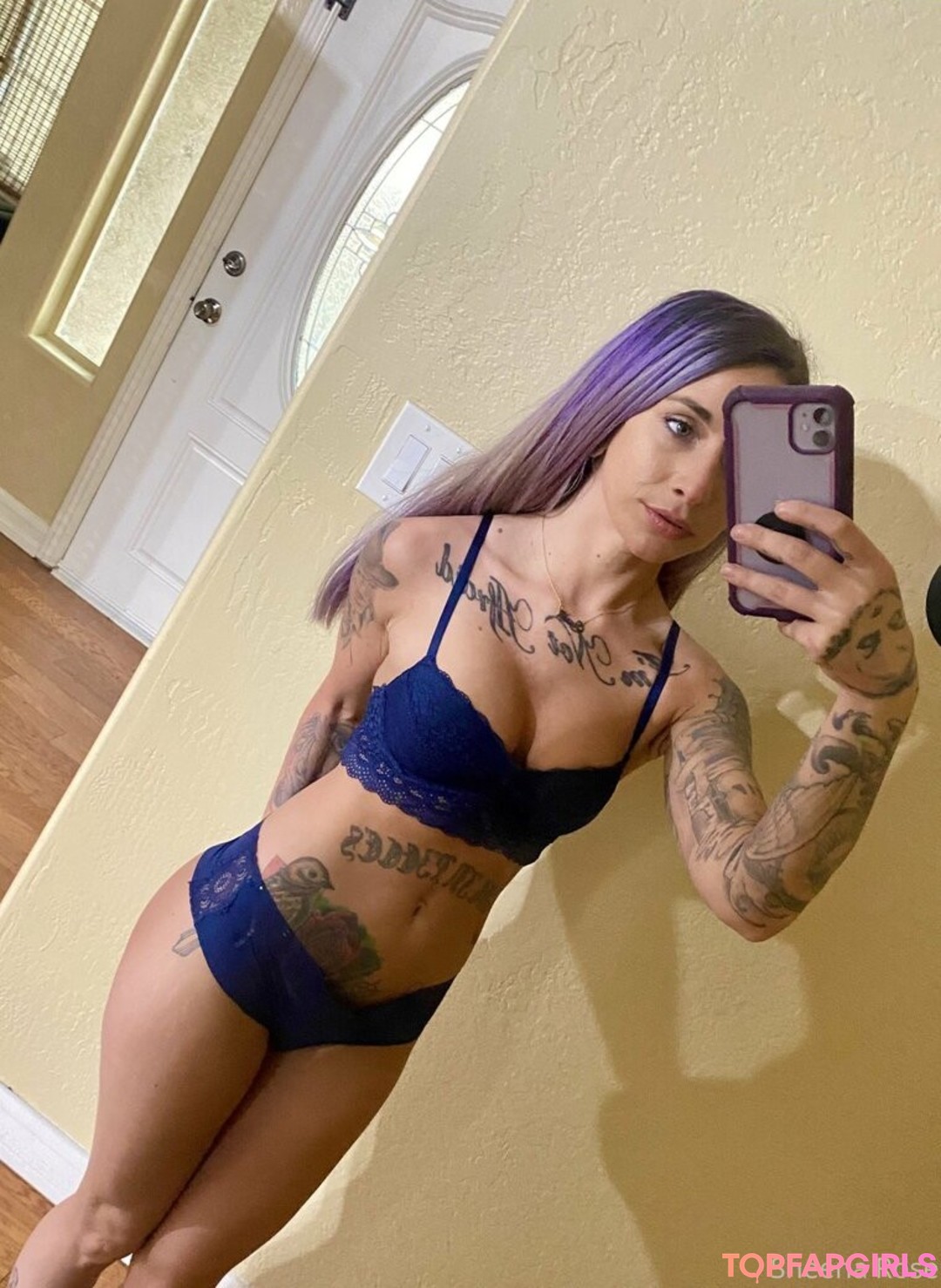 Foto desnuda filtrada de OnlyFans de Freesheenarose #53 Foto desnuda filtrada de OnlyFans de Freesheenarose #53