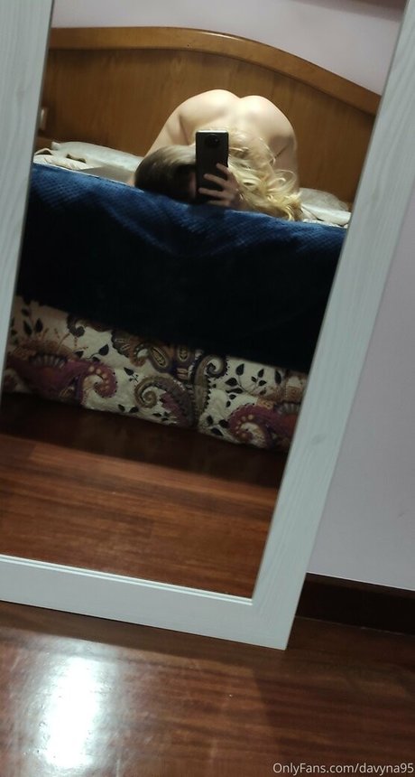 Foto desnuda filtrada de OnlyFans de Davyna95