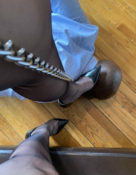Foto desnuda filtrada de OnlyFans de Interracialdomination
