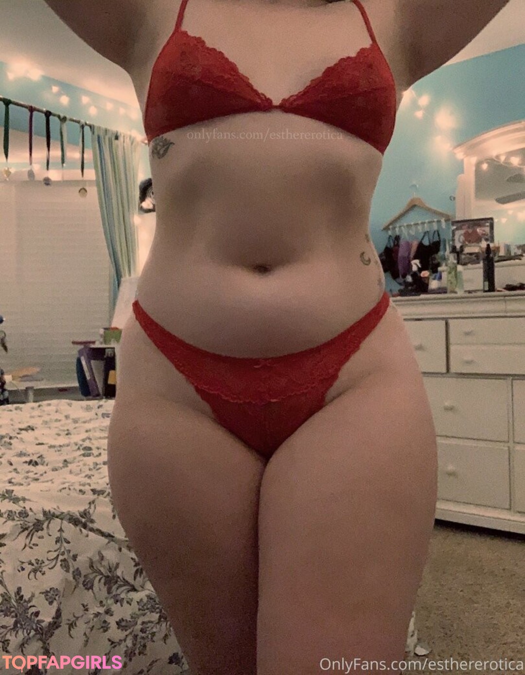 Foto desnuda filtrada de OnlyFans de Esthererotica #8 Foto desnuda filtrada de OnlyFans de Esthererotica #8