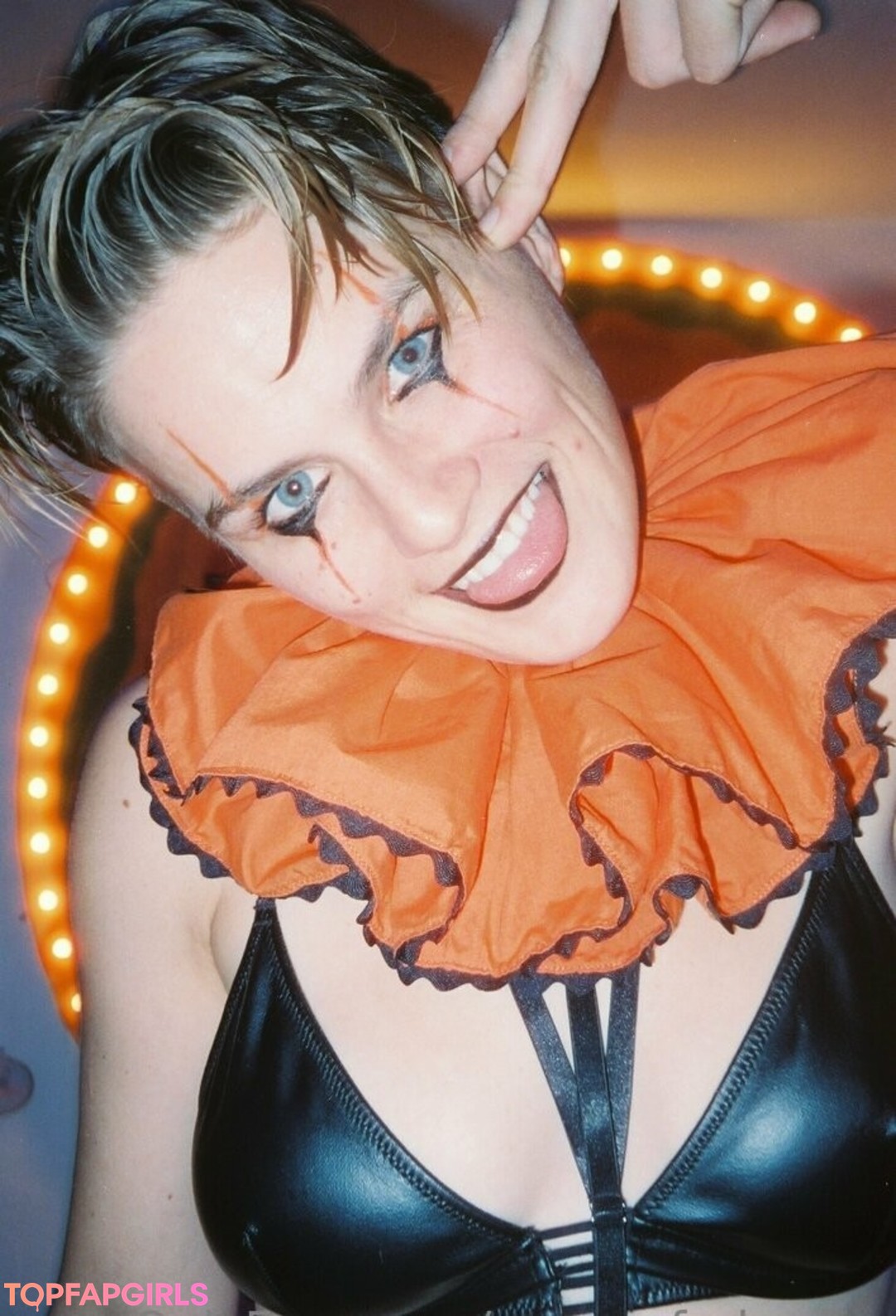 Foto desnuda filtrada de OnlyFans de Wormsforbrains #126 Foto desnuda filtrada de OnlyFans de Wormsforbrains #126