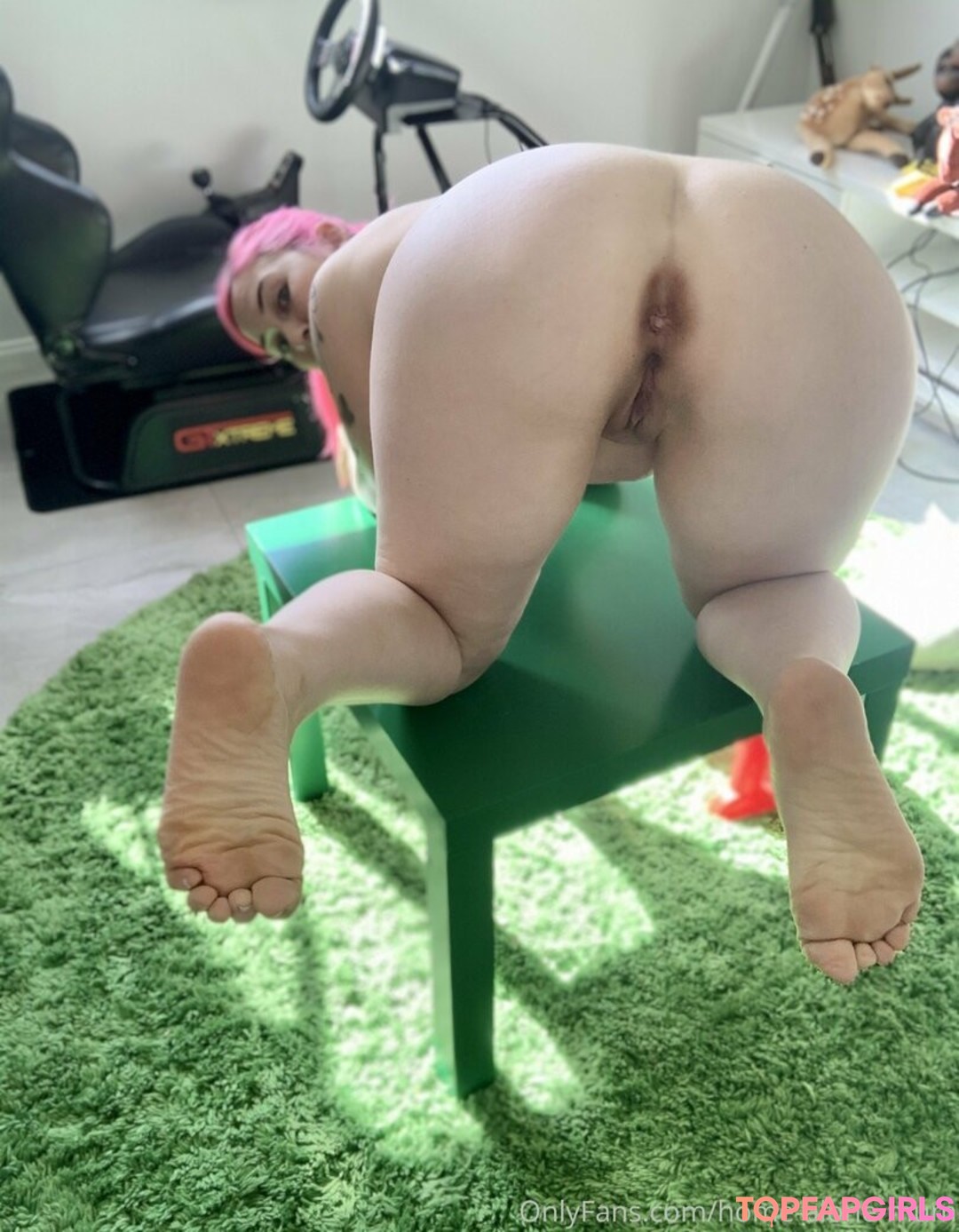 Foto desnuda filtrada de OnlyFans de Homealonemum #117 Foto desnuda filtrada de OnlyFans de Homealonemum #117