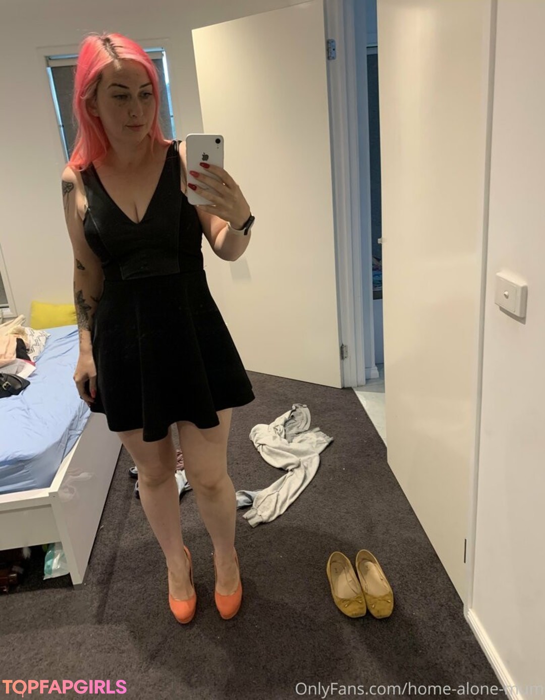 Foto desnuda filtrada de OnlyFans de Homealonemum #140 Foto desnuda filtrada de OnlyFans de Homealonemum #140