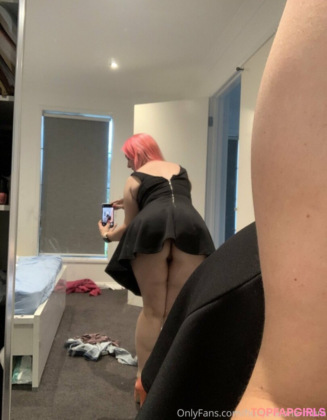 Foto desnuda filtrada de OnlyFans de Homealonemum #141 Foto desnuda filtrada de OnlyFans de Homealonemum #141