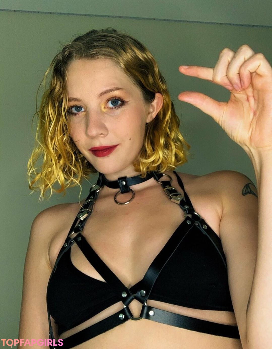 Foto desnuda filtrada de OnlyFans de Spoilmissb #18 Foto desnuda filtrada de OnlyFans de Spoilmissb #18