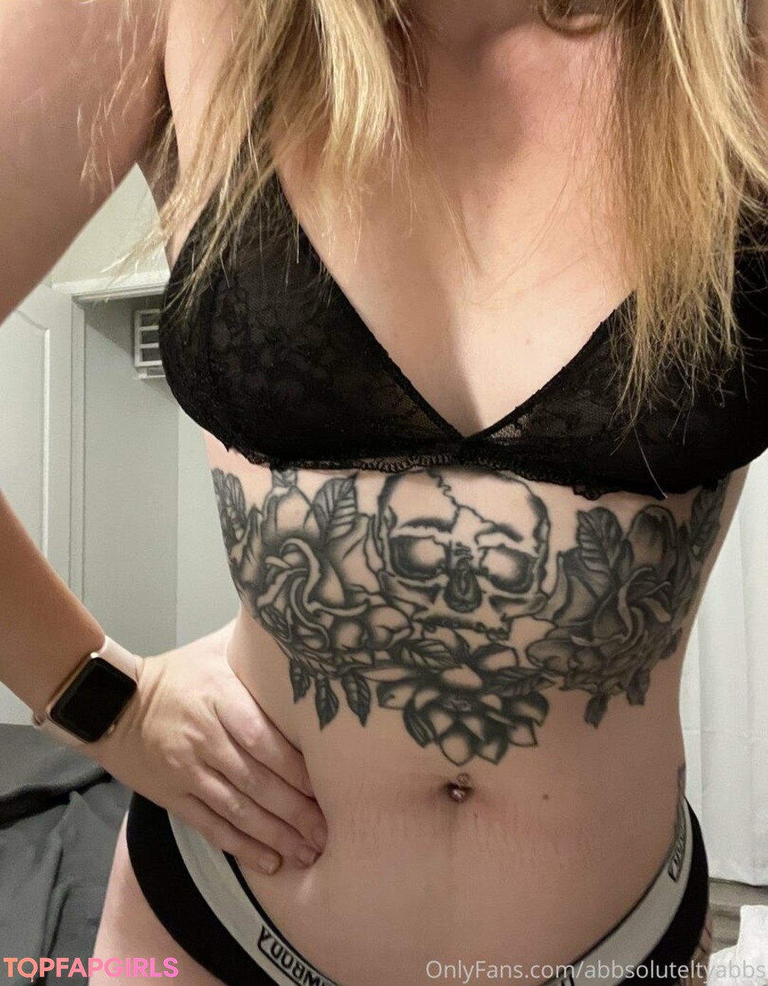Foto desnuda filtrada de OnlyFans de Abbsoluteltyabbs #100 Foto desnuda filtrada de OnlyFans de Abbsoluteltyabbs #100