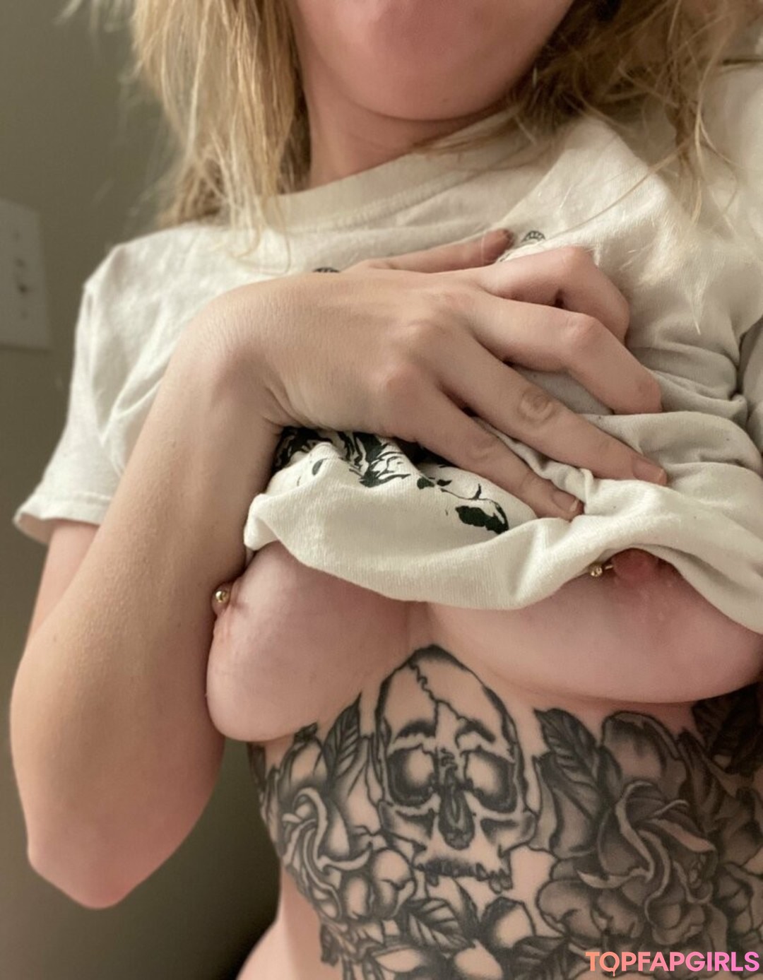 Foto desnuda filtrada de OnlyFans de Abbsoluteltyabbs #159 Foto desnuda filtrada de OnlyFans de Abbsoluteltyabbs #159