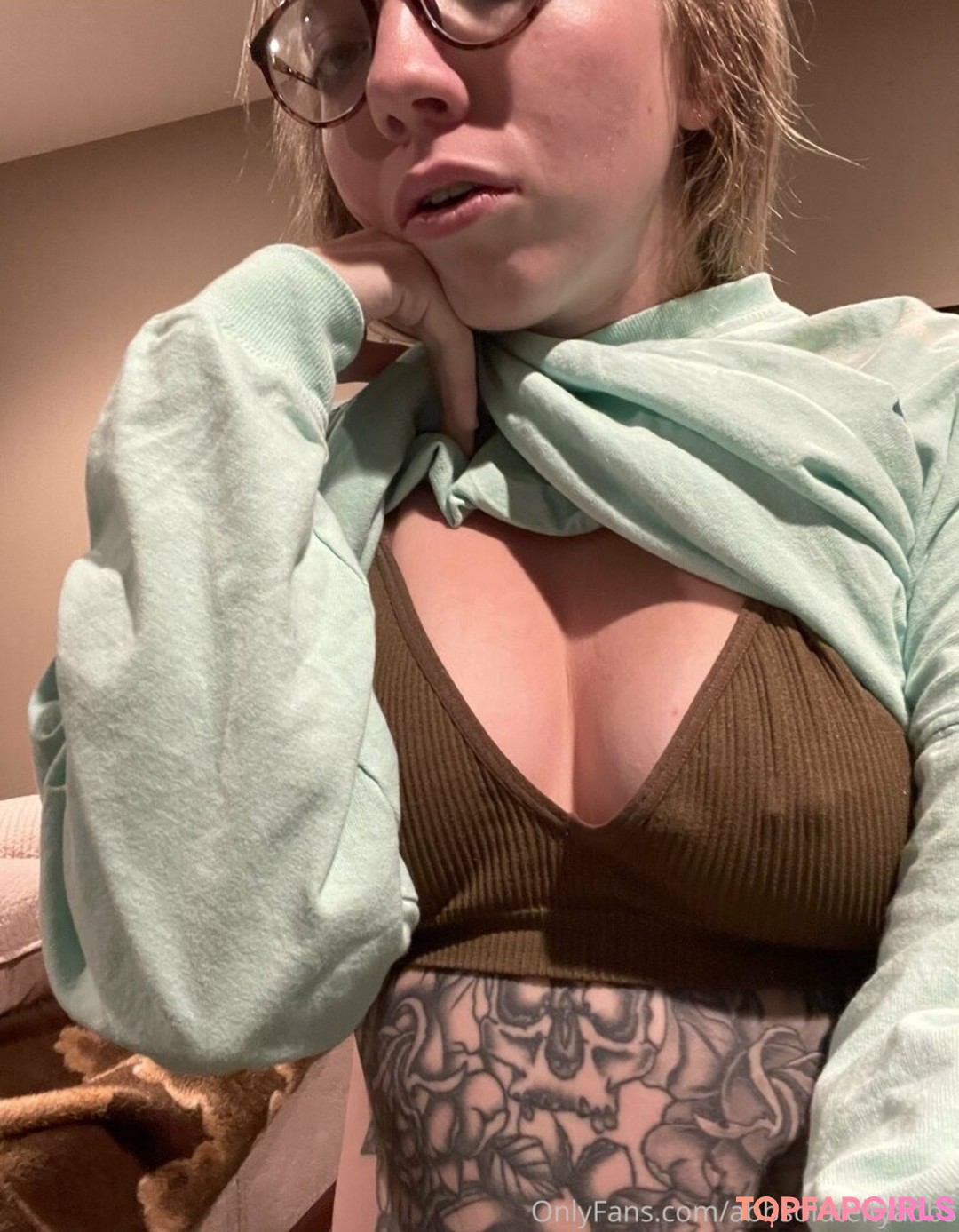 Foto desnuda filtrada de OnlyFans de Abbsoluteltyabbs #160 Foto desnuda filtrada de OnlyFans de Abbsoluteltyabbs #160