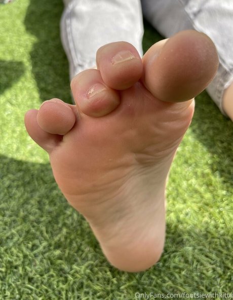 Footsiewithkitty