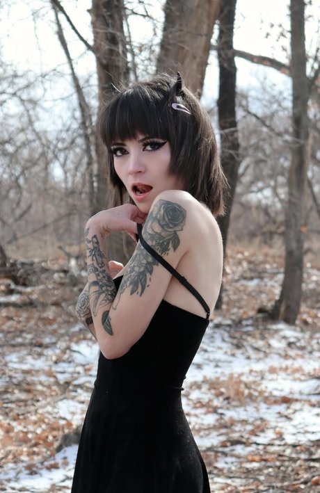 Foto desnuda filtrada de OnlyFans de Gothkitteen