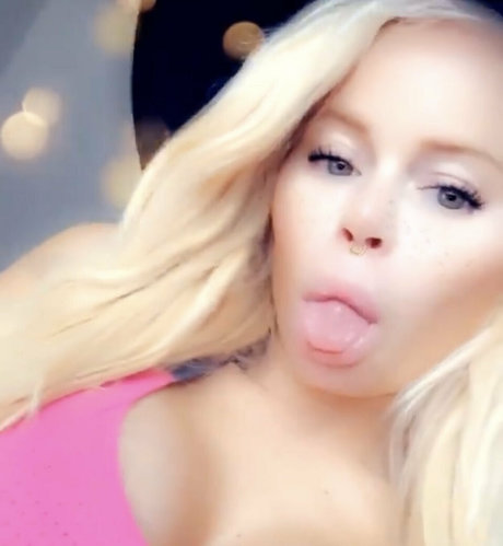 Nikkidelano