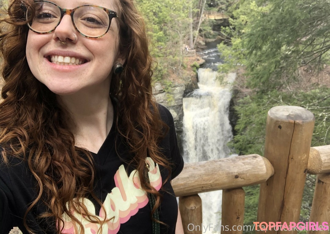 Foto desnuda filtrada de OnlyFans de Carrotcakekitten #72 Foto desnuda filtrada de OnlyFans de Carrotcakekitten #72